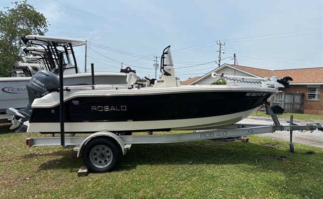 2020 Robalo R160 